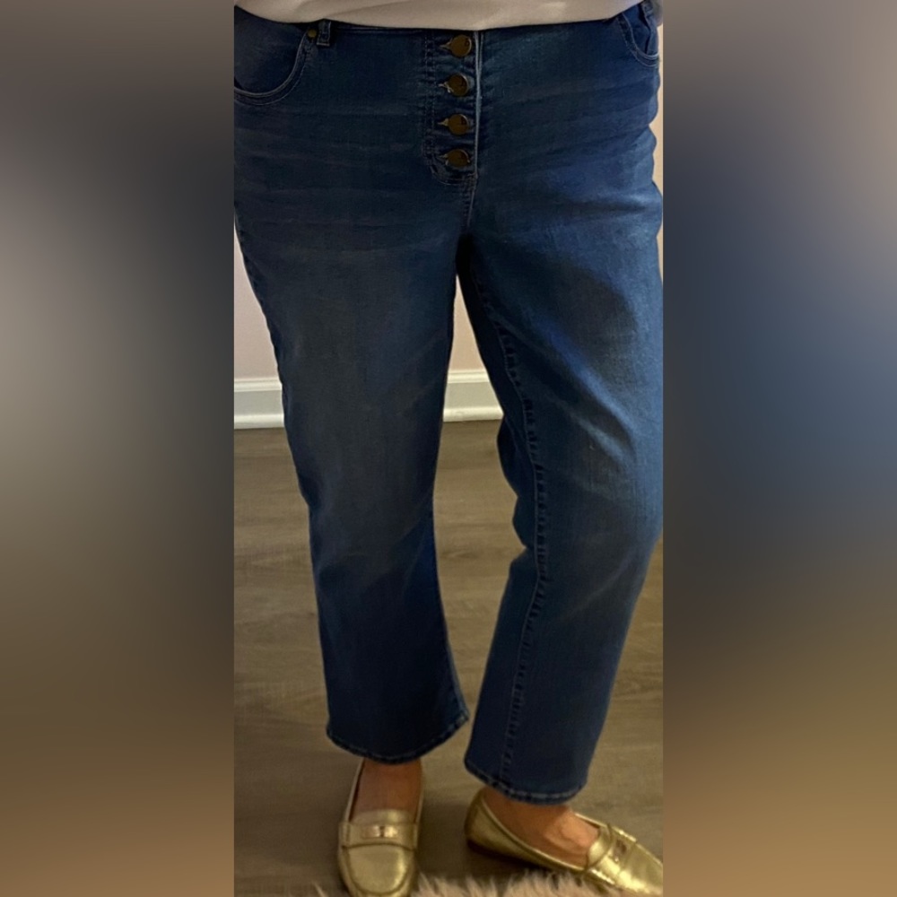 D Jeans brand 5 button fly medium wash jean